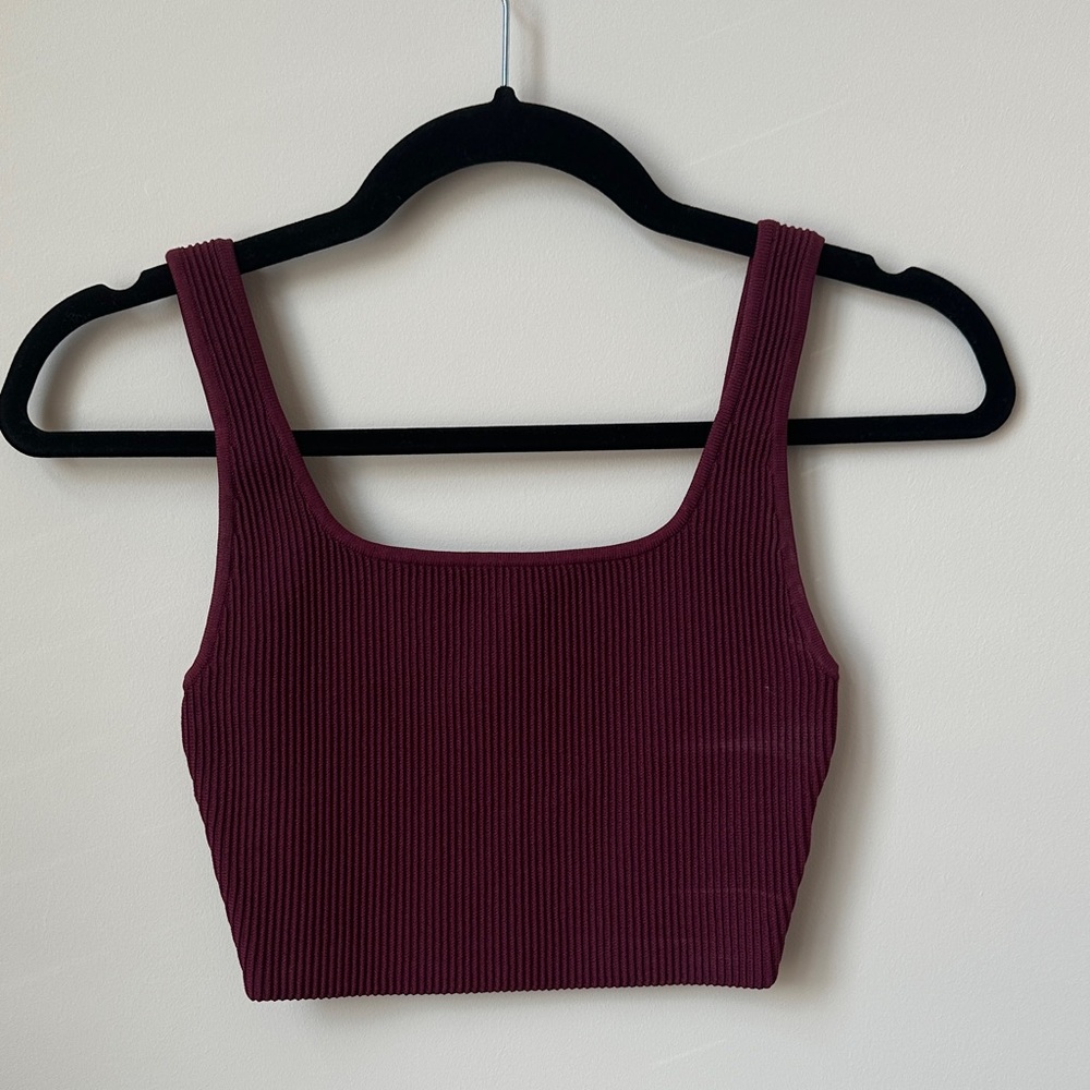 Babaton Sculpt Knit Square neck Cropped Tank